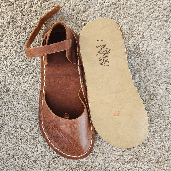 Handmade Leather Barefoot Grounding Sandals (Size 10) - Picture 2 of 7